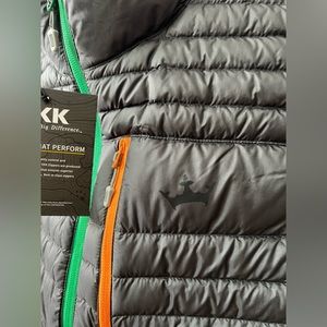 DraftKings Puffer Vest, brand new